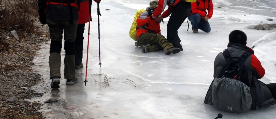 hikers, ice, winter, slip, fall, down, loose, footing, skid, slip, slip, slip, slip, slip